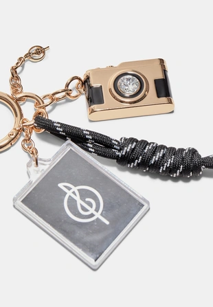 CAMERA CHARM KEYRING- Заказать в России