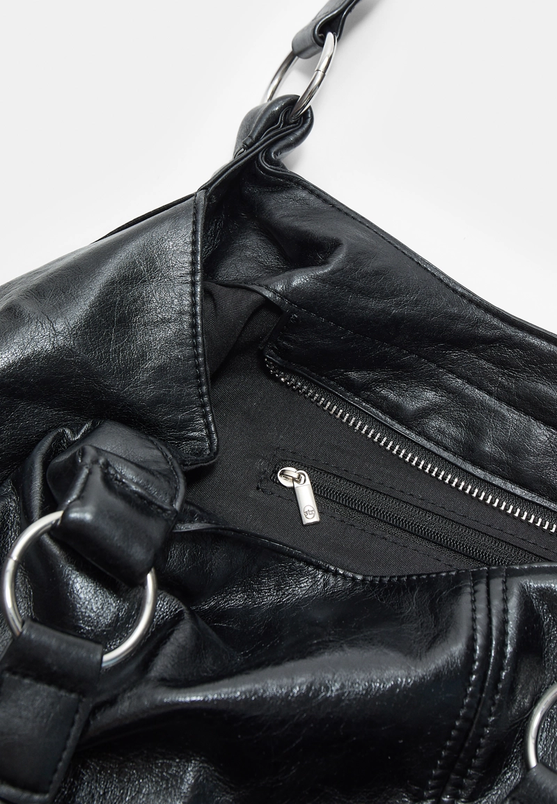 Сумка с ручкой из искусственной кожи