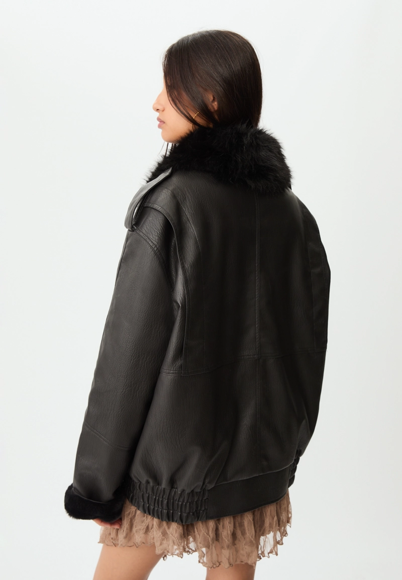 Комбинированная куртка из искусственной кожи