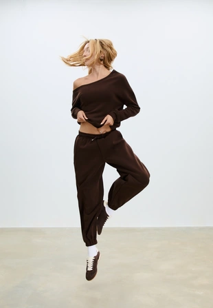 Мягкие кожаные кеды- Заказать в России