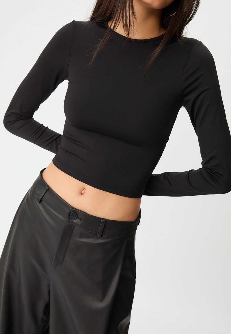 Брюки свободного кроя из искусственной кожи