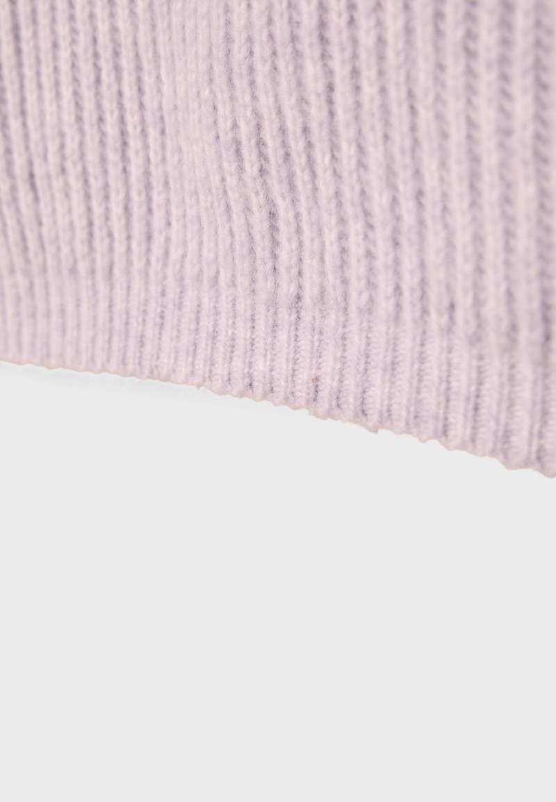 Трикотажный свитер с вырезом «лодочка»