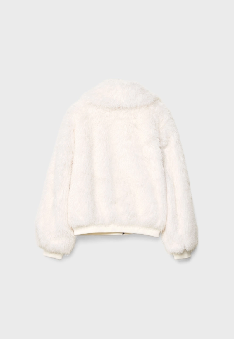 Куртка из искусственного меха