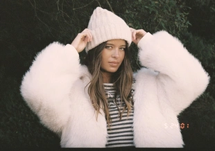 Куртка из искусственного меха- Заказать в России