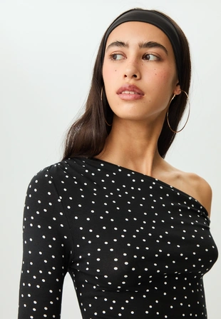 Короткое платье в горошек- Заказать в России