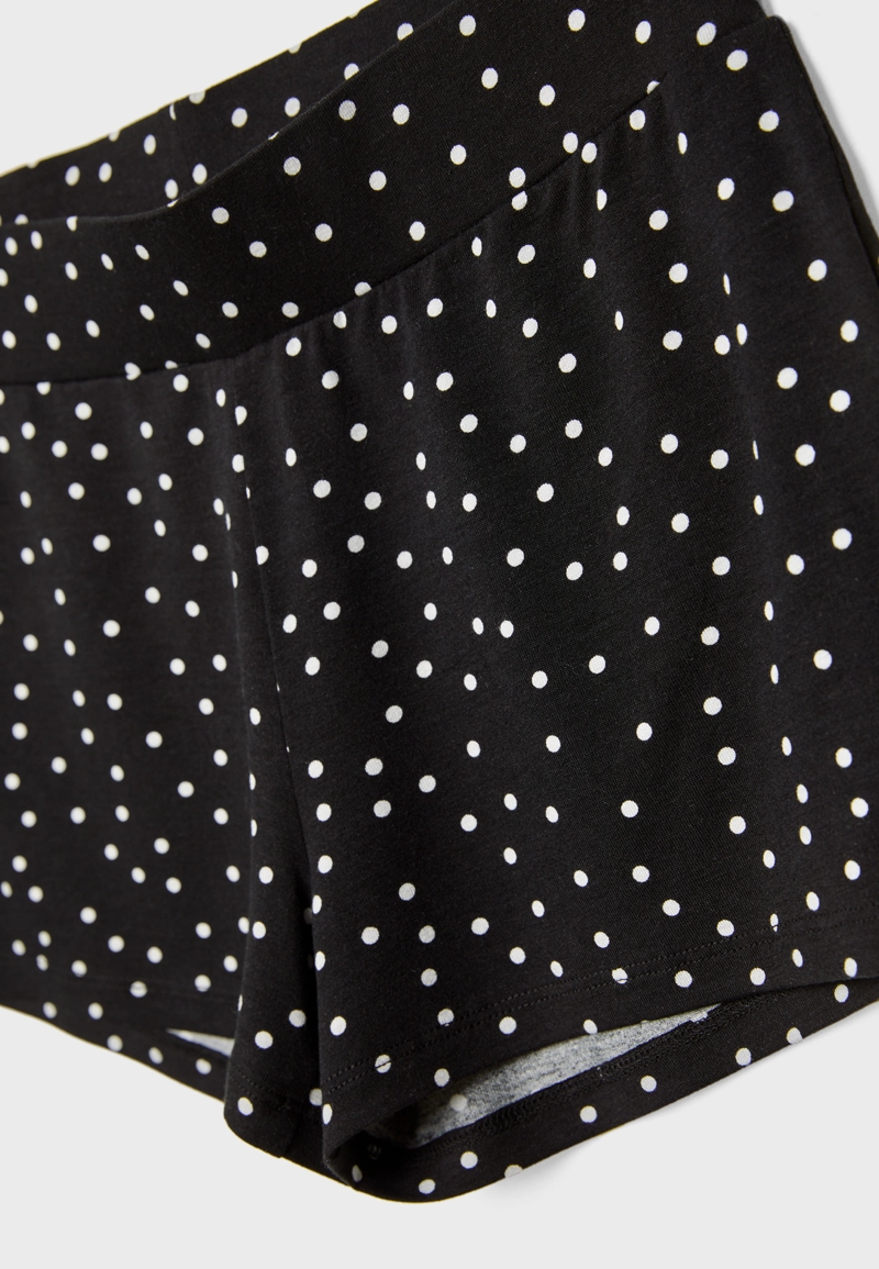 Мини-шорты в горошек