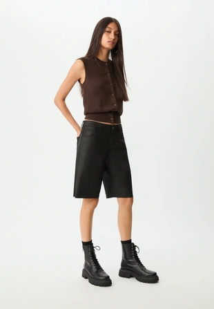 Шорты-бермуды с вощеным покрытием- Заказать в России