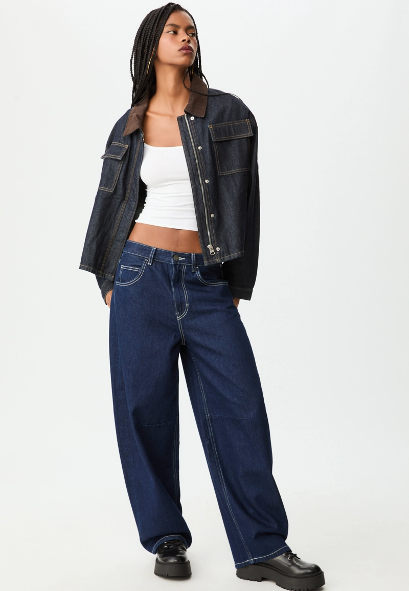 Джинсы-бочонки с регулируемой посадкой