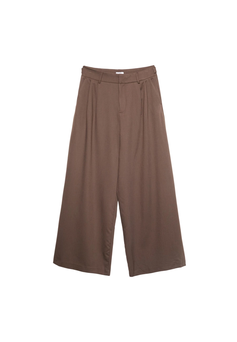 Регулируемые брюки очень широкого кроя