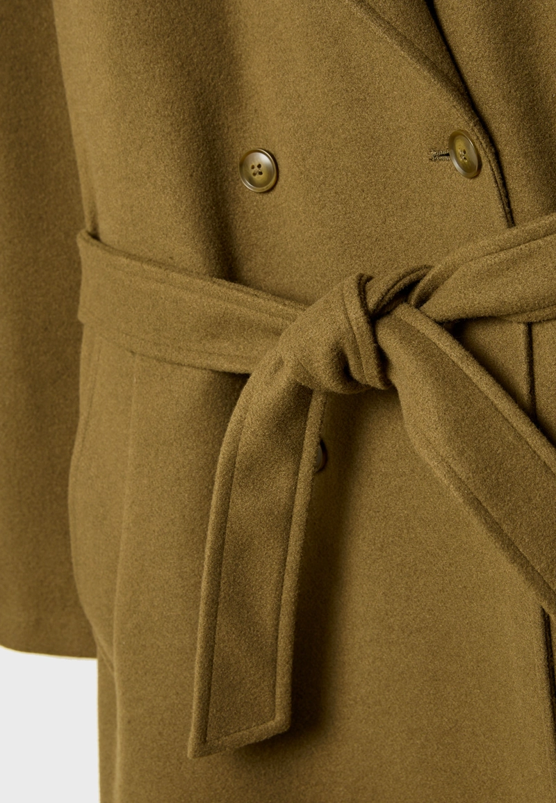 Тренч из мягкой ткани