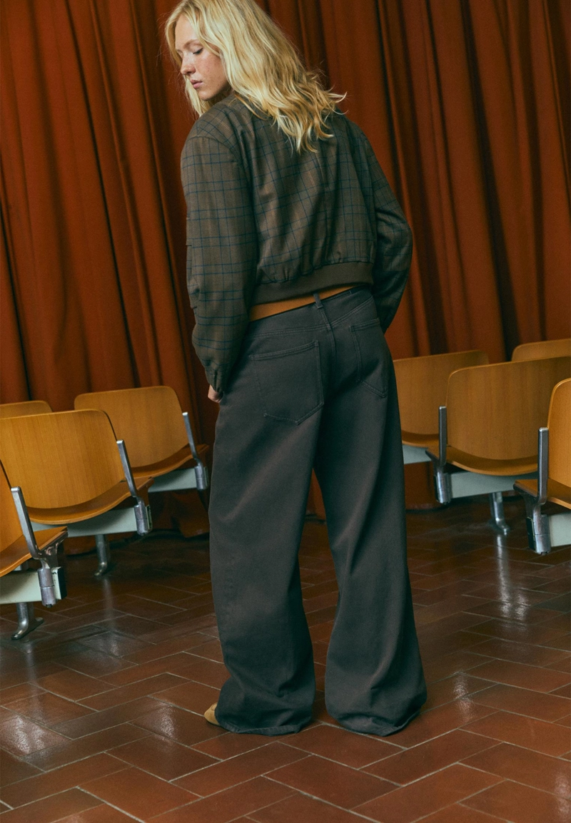 Джинсы D91 с низкой посадкой и широкими штанинами