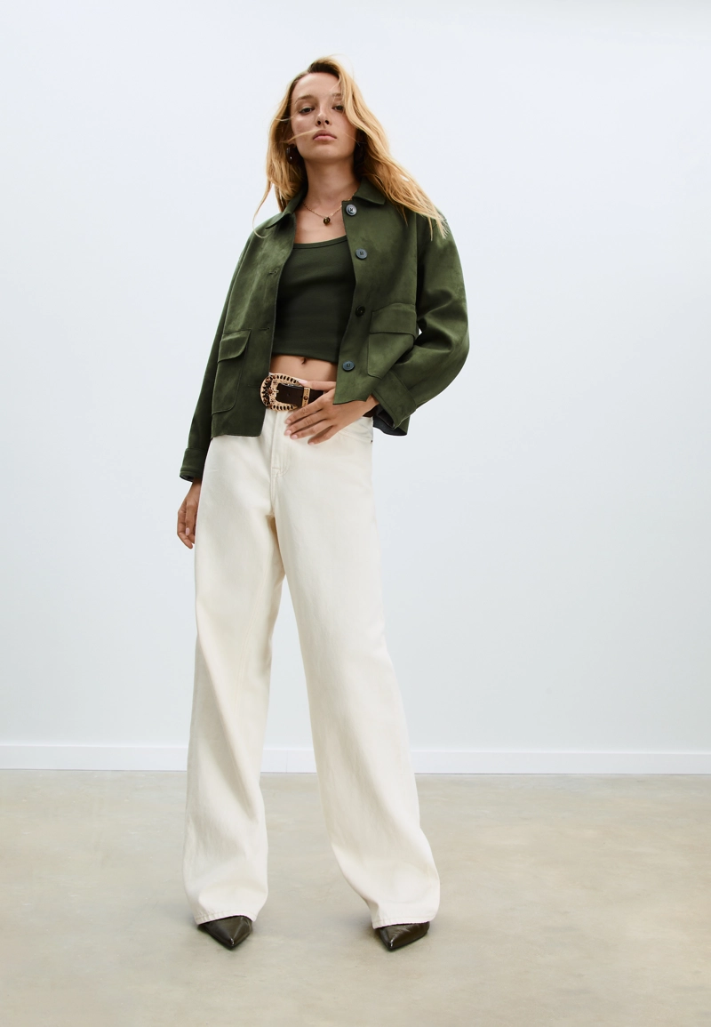 Куртка с карманами из искусственной замши