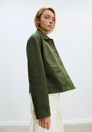 Куртка с карманами из искусственной замши- Заказать в России