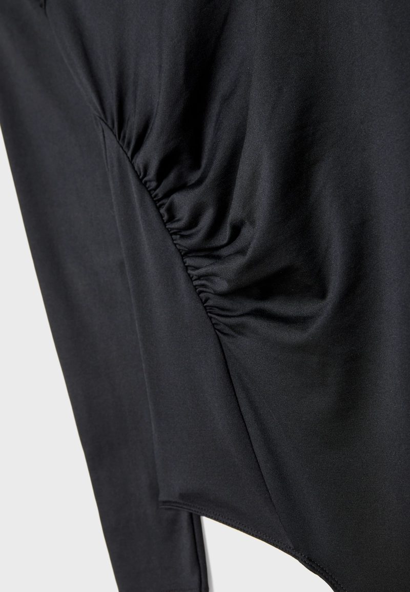 Боди с длинными присборенными рукавами