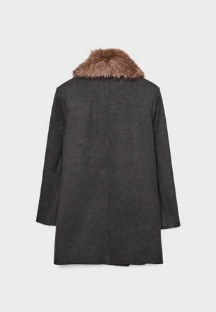 Пальто с воротником из искусственного меха- Заказать в России