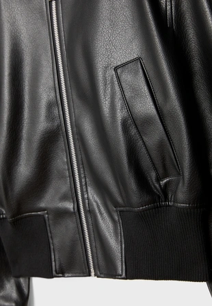 Куртка-бомбер из искусственной кожи с подплечниками- Заказать в России