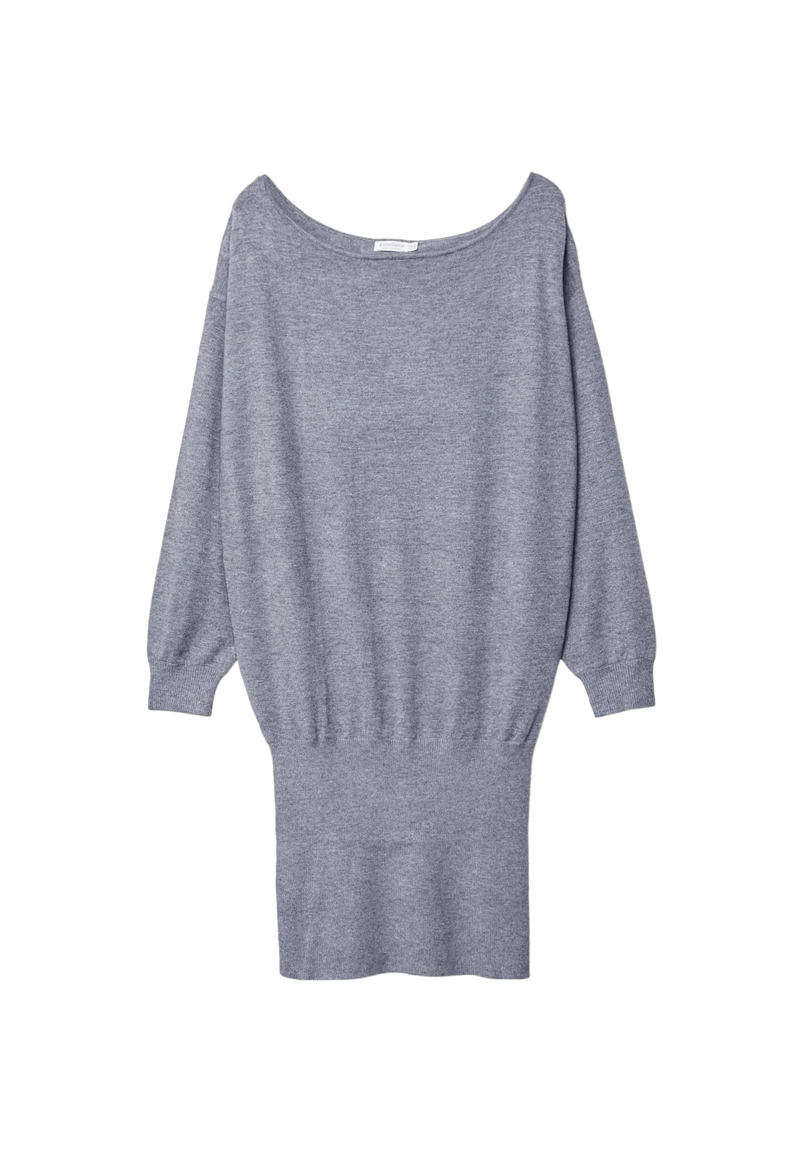 Короткое трикотажное платье с вырезом «лодочка»