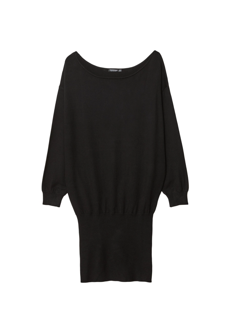 Короткое трикотажное платье с вырезом «лодочка»