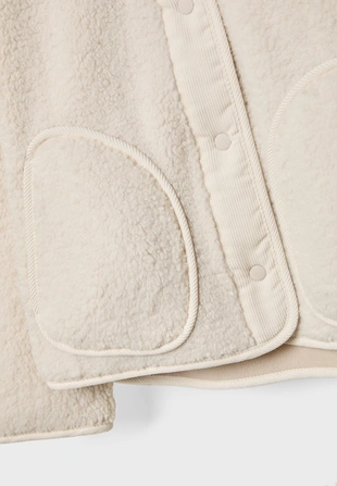 Куртка из искусственной овчины с вельветовыми деталями- Заказать в России