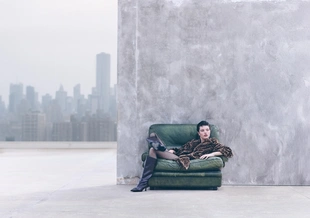 Длинное пальто с леопардовым принтом из искусственного меха- Заказать в России