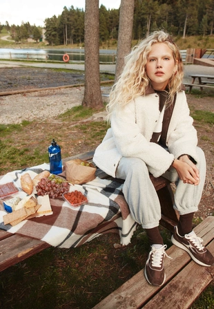 Двусторонняя куртка из искусственной овчины- Заказать в России