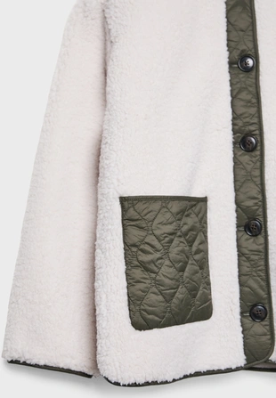 Комбинированная куртка из искусственной овчины- Заказать в России