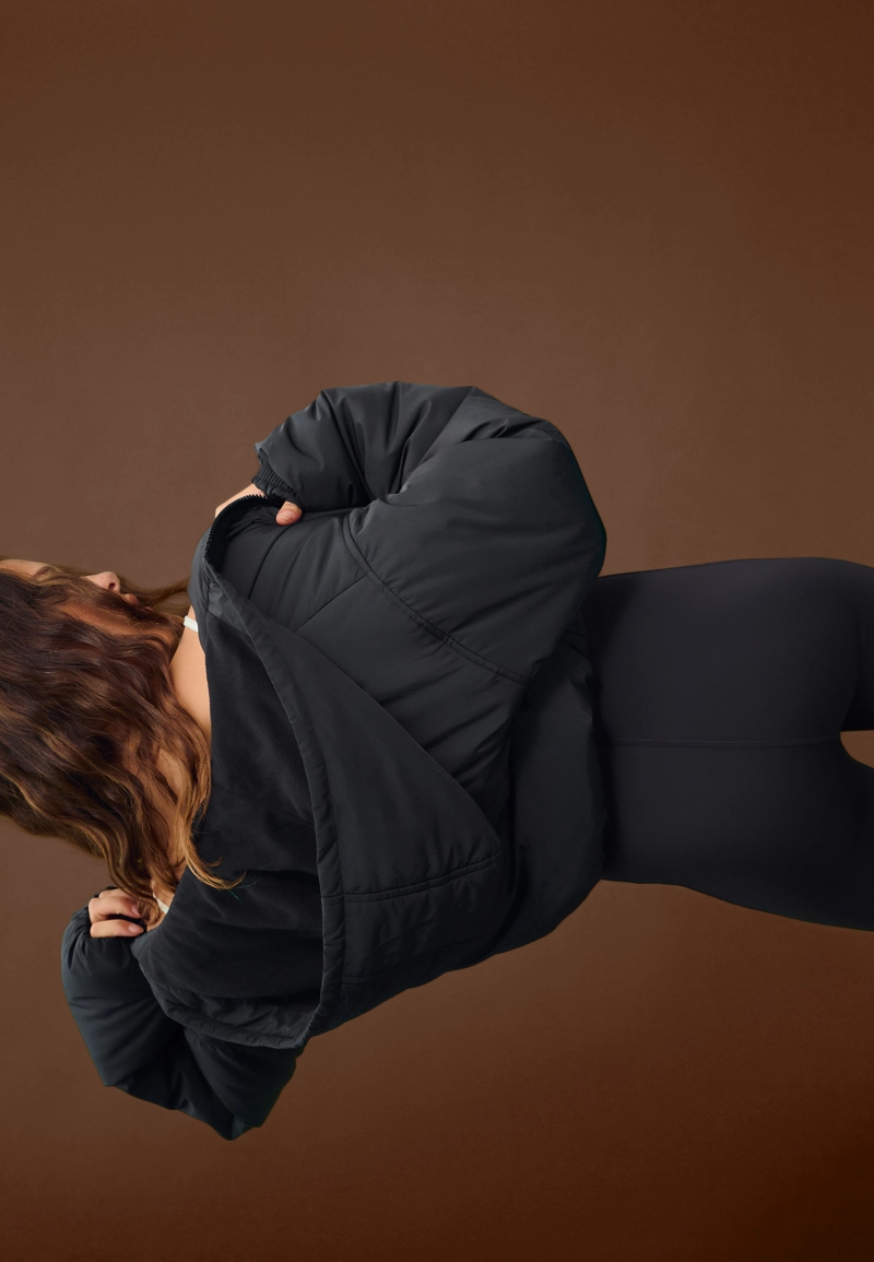 Стеганая куртка-пуховик