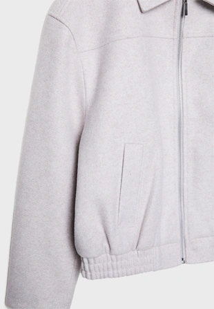 Куртка-бомбер из мягкой ткани- Заказать в России