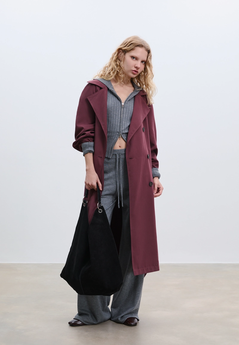 Длинный струящийся тренч оверсайз