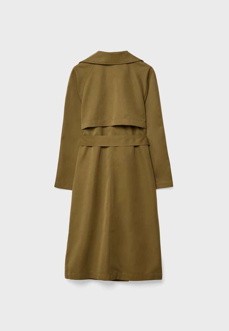 Длинный струящийся тренч оверсайз