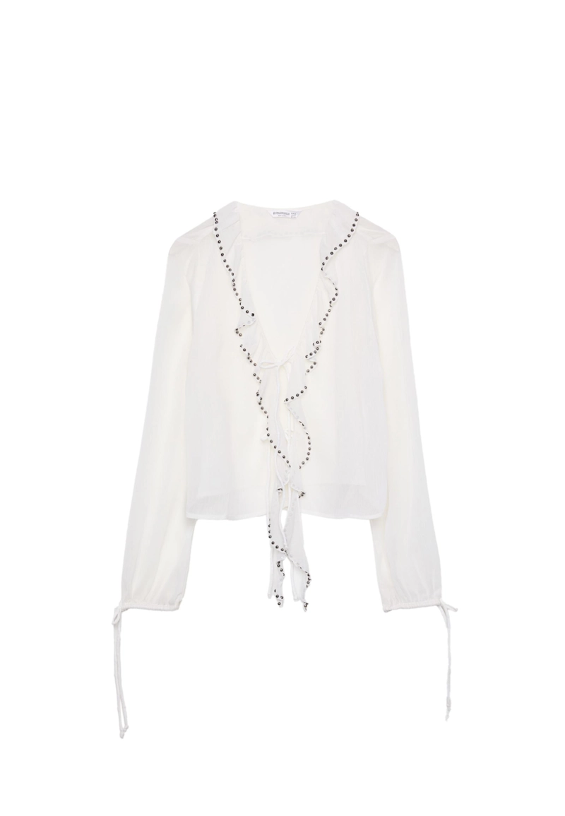 Блузка с вышивкой, воланами и заклепками
