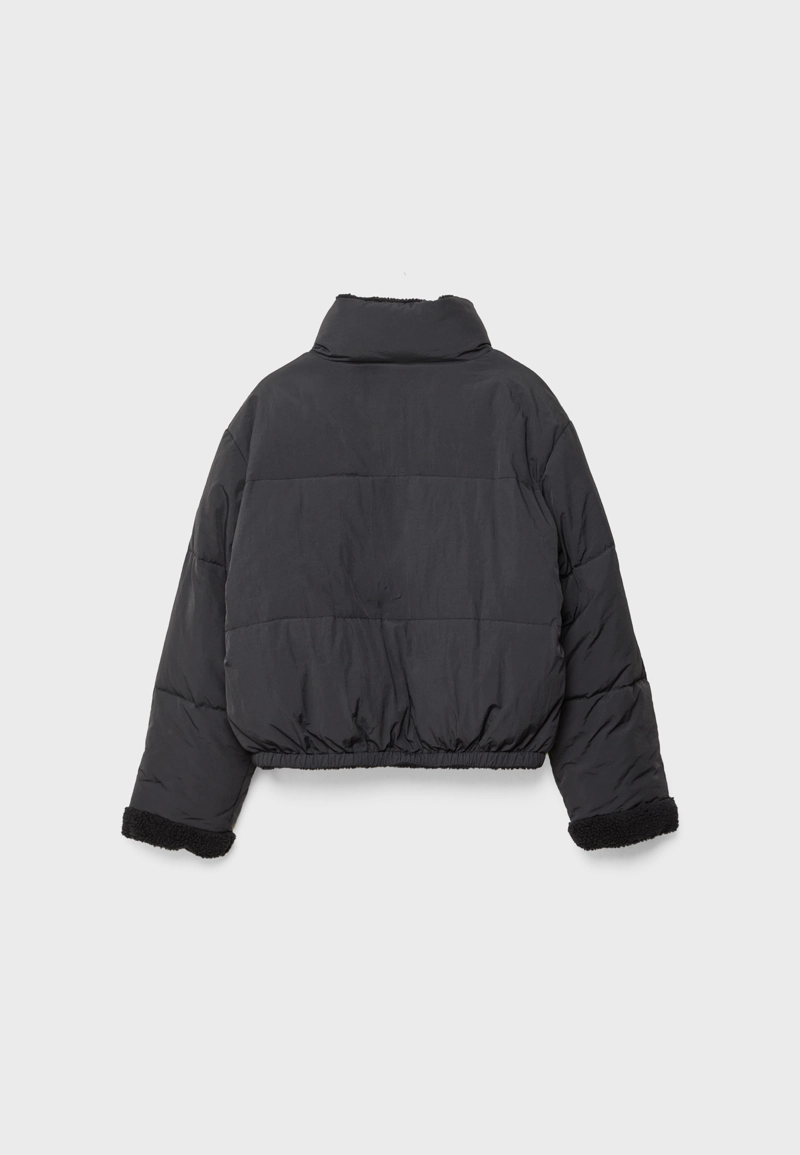 Двусторонняя стеганая куртка из искусственной овчины