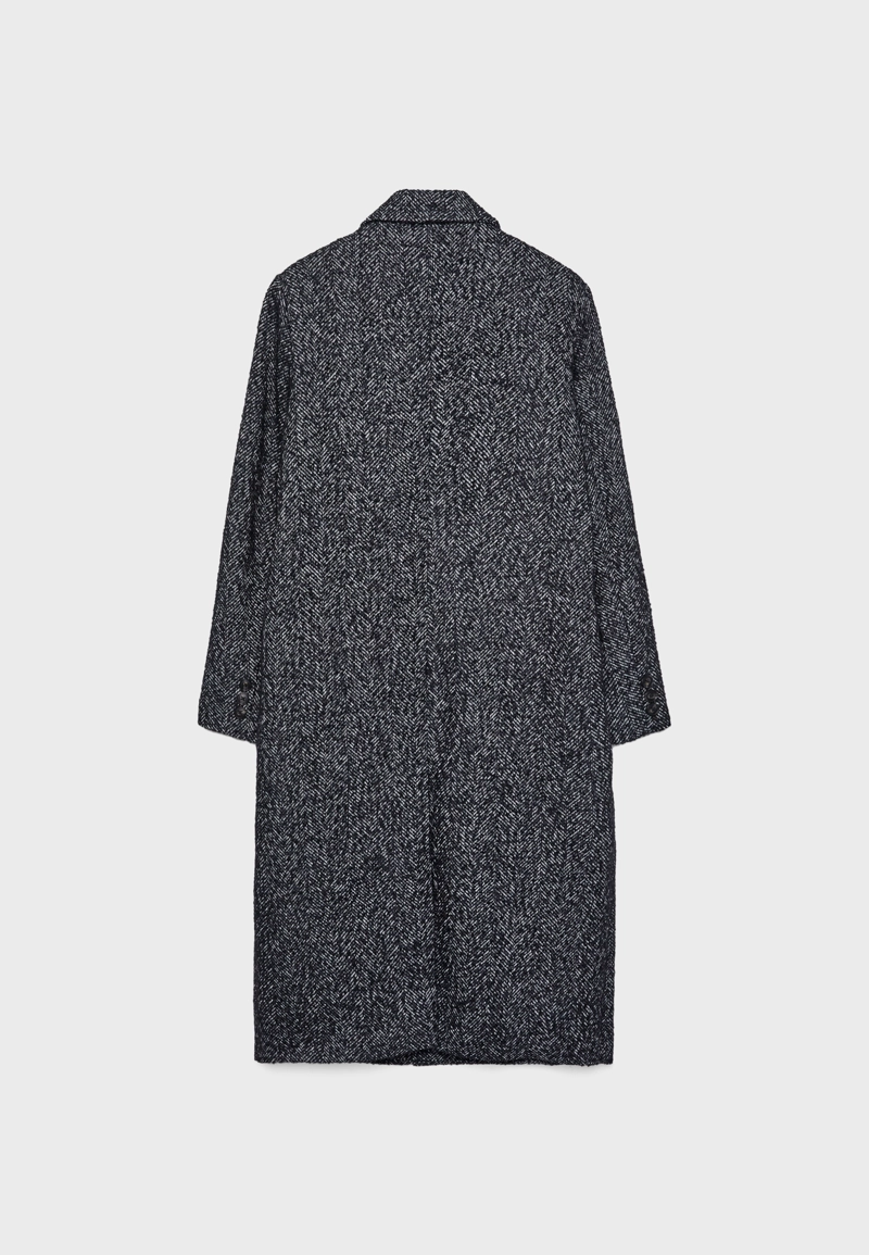 Пальто оверсайз в елочку