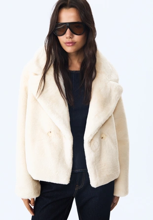 Двубортная куртка из искусственного меха- Заказать в России