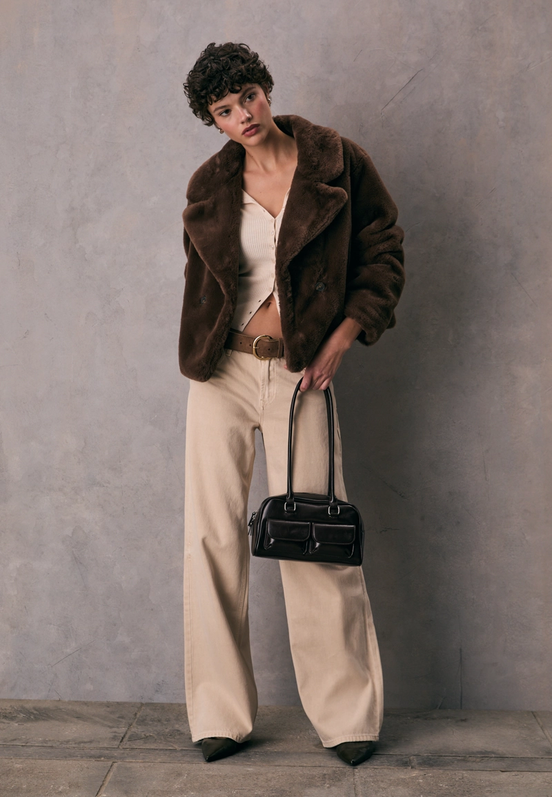 Двубортная куртка из искусственного меха