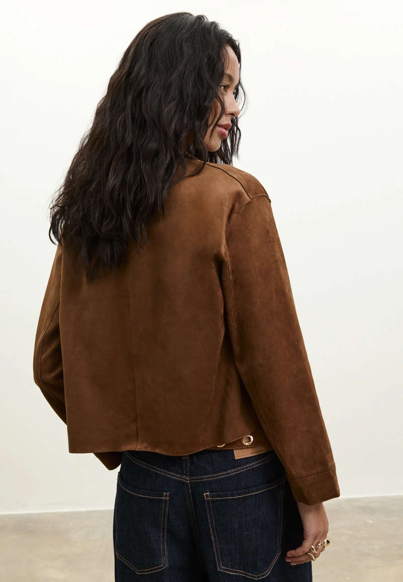 Куртка с карманами из искусственной замши