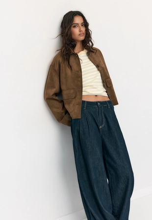 Куртка с карманами из искусственной замши- Заказать в России