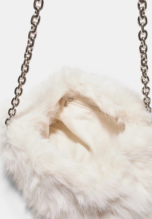 Сумка-мешок из искусственного меха с цепочкой- Заказать в России