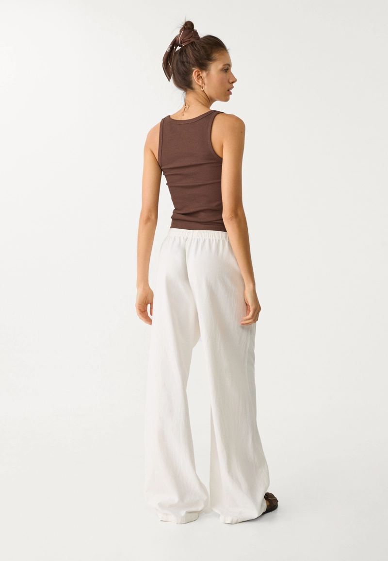 Струящиеся брюки с льном