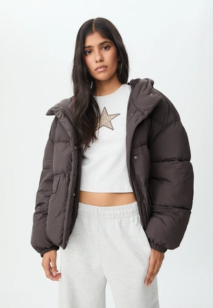 Стеганая куртка с капюшоном- Заказать в России