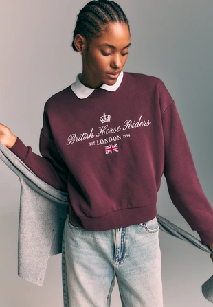 Толстовка с вышитым воротником поло- Заказать в России