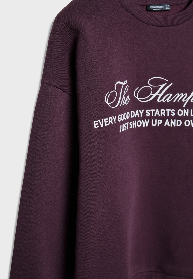 Толстовка с вышивкой