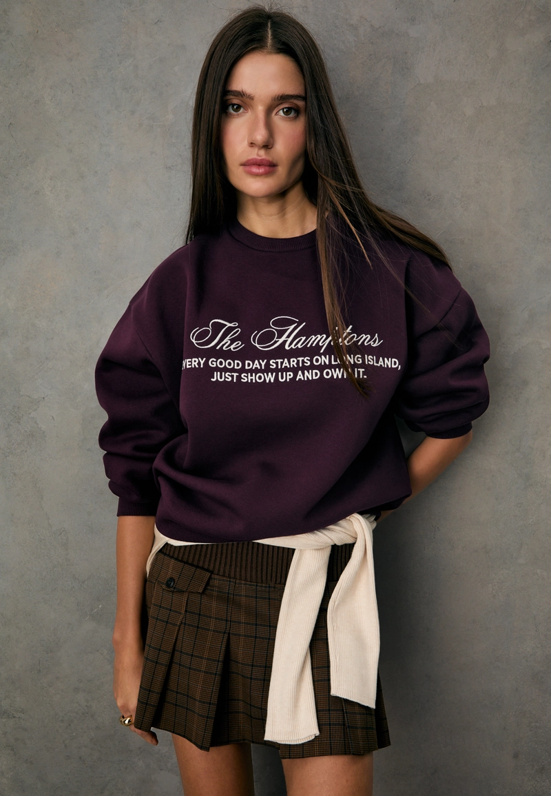 Толстовка с вышивкой