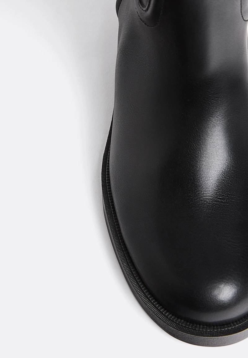 Жокейские ботинки на плоской подошве