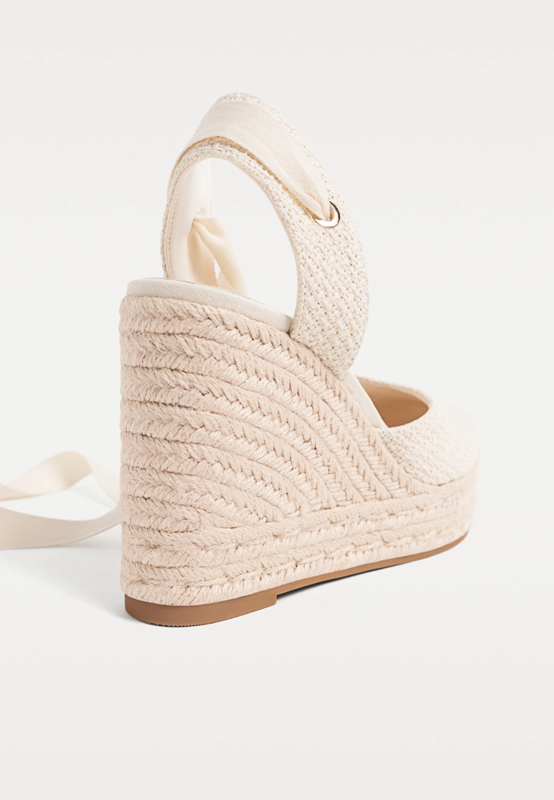 Текстурные джутовые танкетки