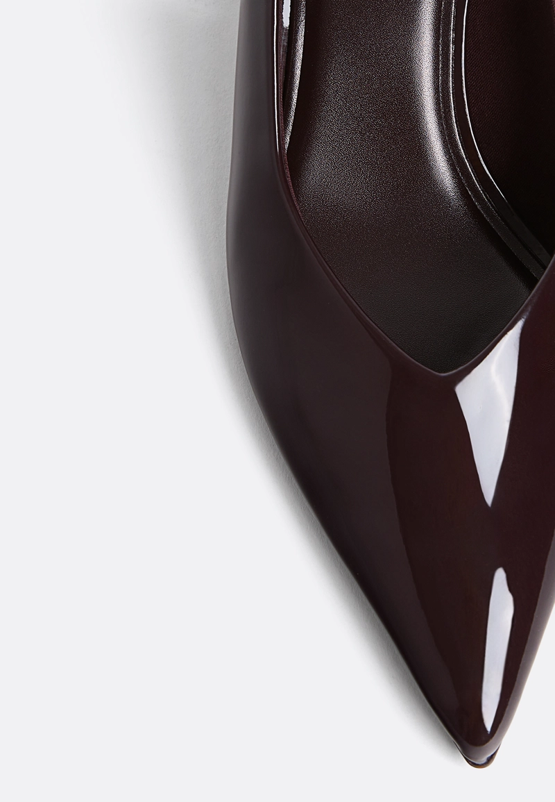 Туфли на танкетке