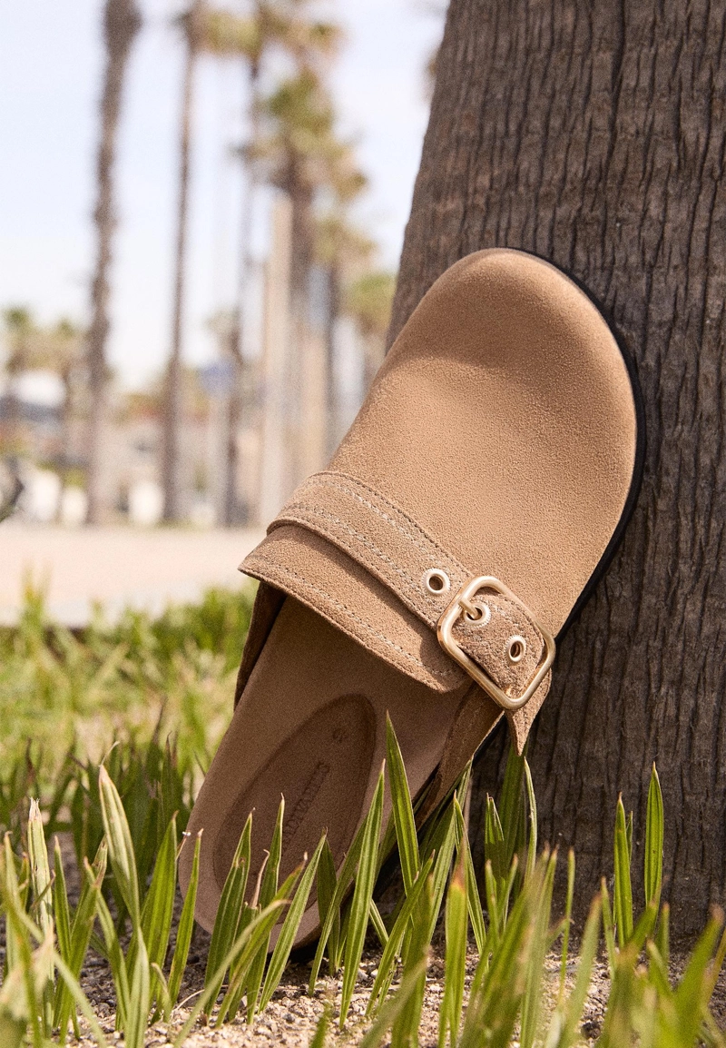 Сабо с пряжкой из кожи