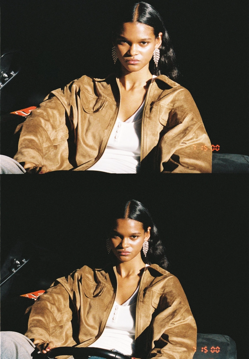 Куртка с пряжками из искусственной замши