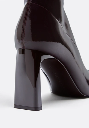 Эластичные ботильоны на каблуке- Заказать в России