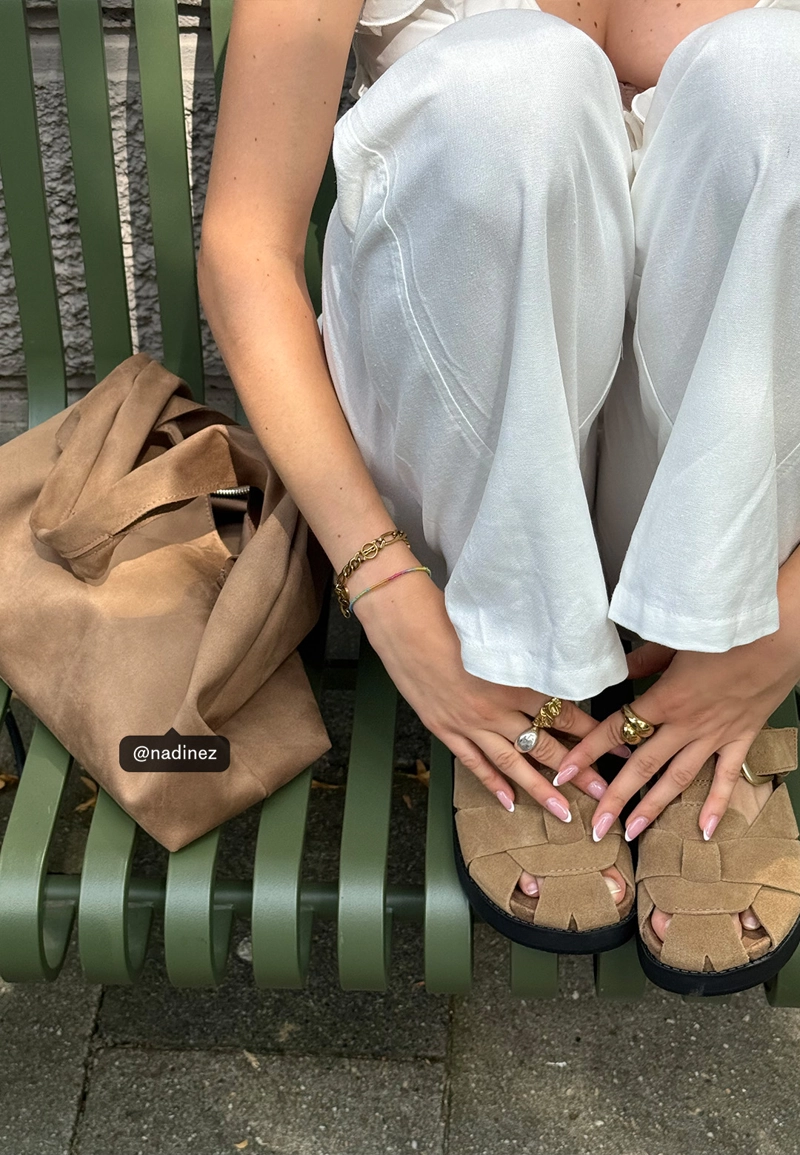 Кожаные сандалии-«крабики»